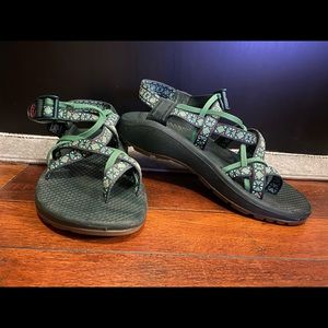 Chaco z/cloud x2 sandal size 6